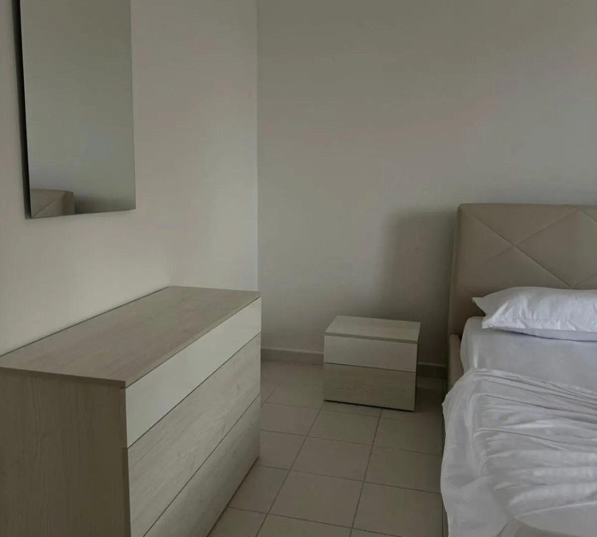 Tahiri Home Vlore 0*,  Albania